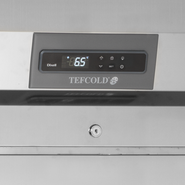 TEFCOLD Vertikalus šaldytuvas GN2/1 RK1420G