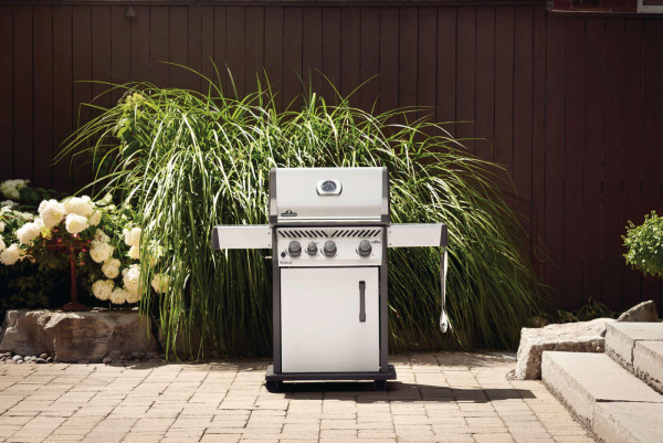 NAPOLEON Dujinis grilis Rogue®XT425 SIB, nerūdijantis plienas, 17,25 kW